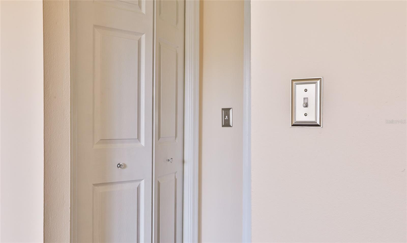 Image 10 of 21 For 10374 Carrollwood Lane 241