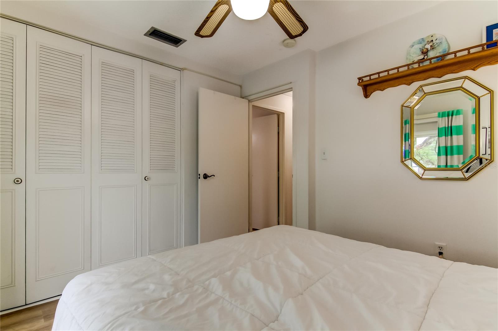 Image 43 of 74 For 2700 Bayshore Boulevard 2310