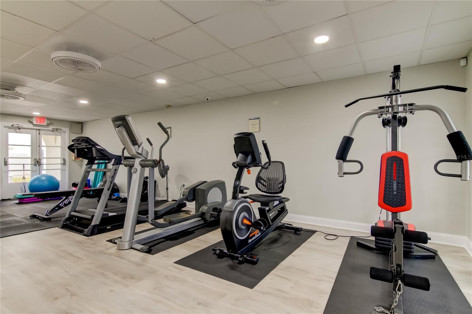 Image 50 of 74 For 2700 Bayshore Boulevard 2310