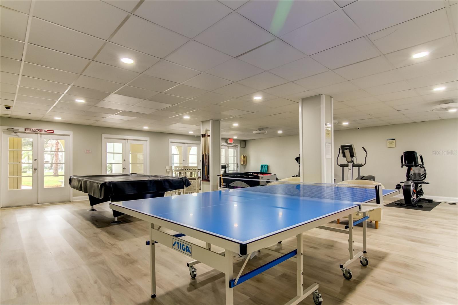 Image 53 of 74 For 2700 Bayshore Boulevard 2310