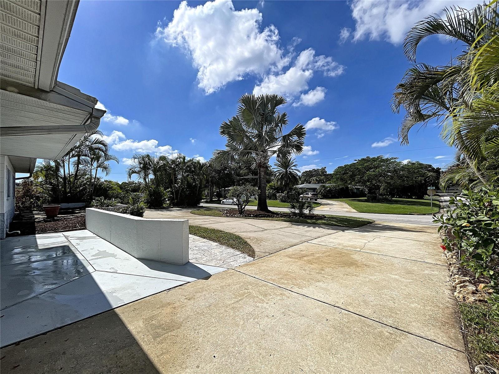 Image 10 of 71 For 2945 68th Street N