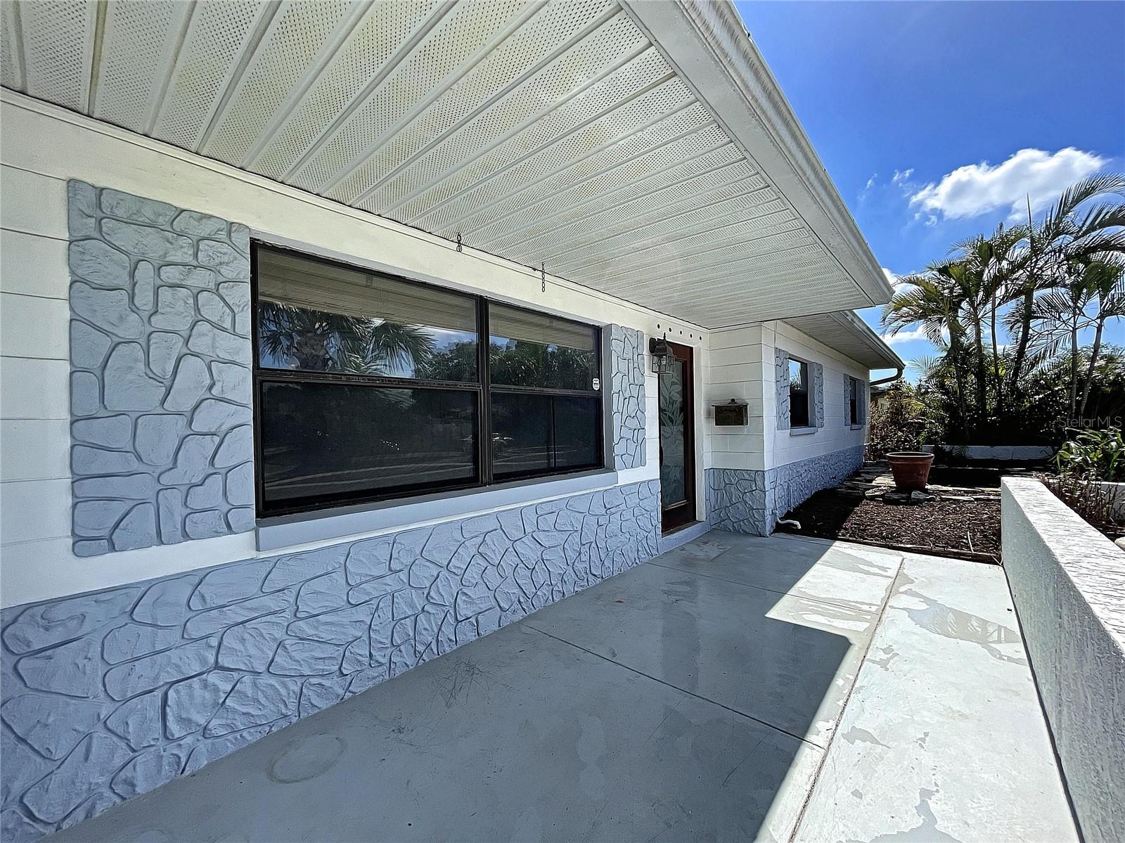 Image 11 of 71 For 2945 68th Street N