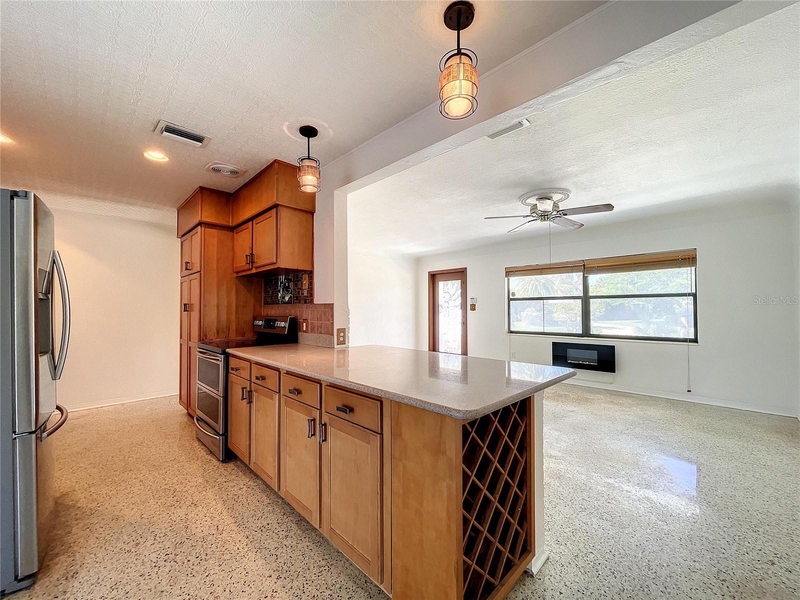 Image 16 of 71 For 2945 68th Street N