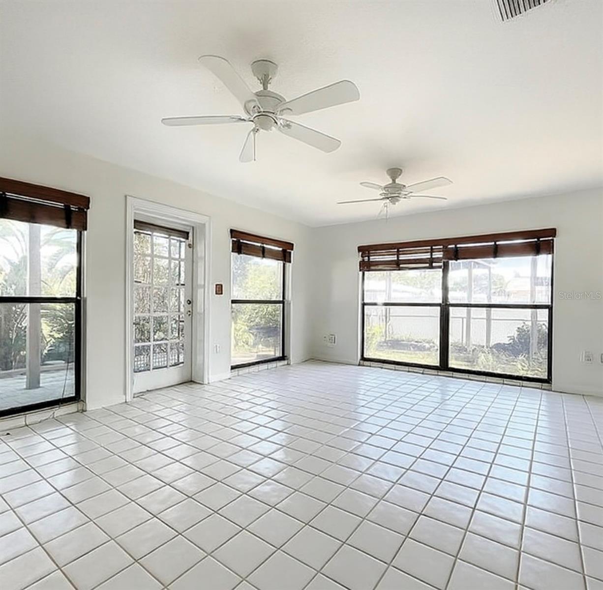 Image 25 of 71 For 2945 68th Street N