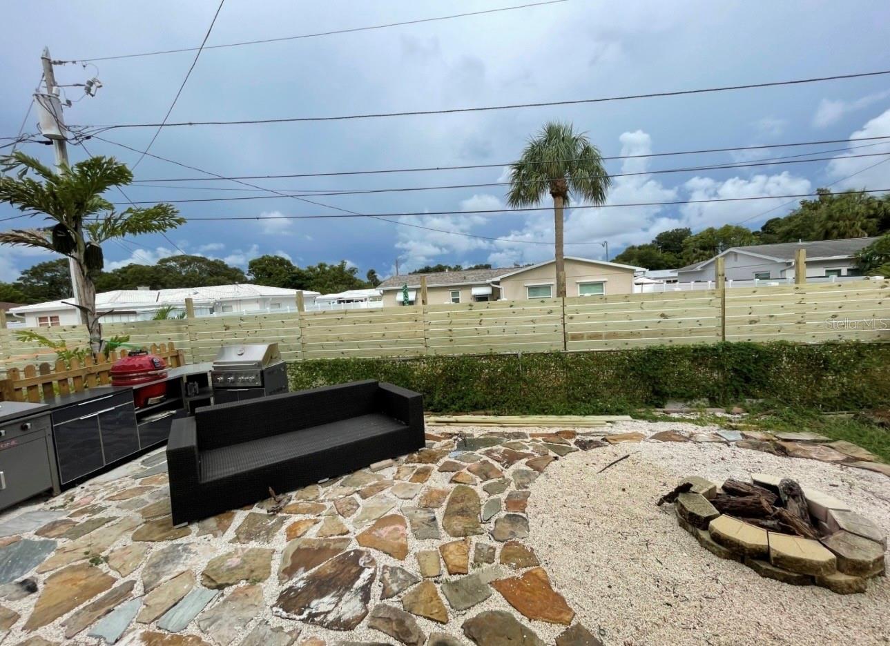 Image 26 of 71 For 2945 68th Street N