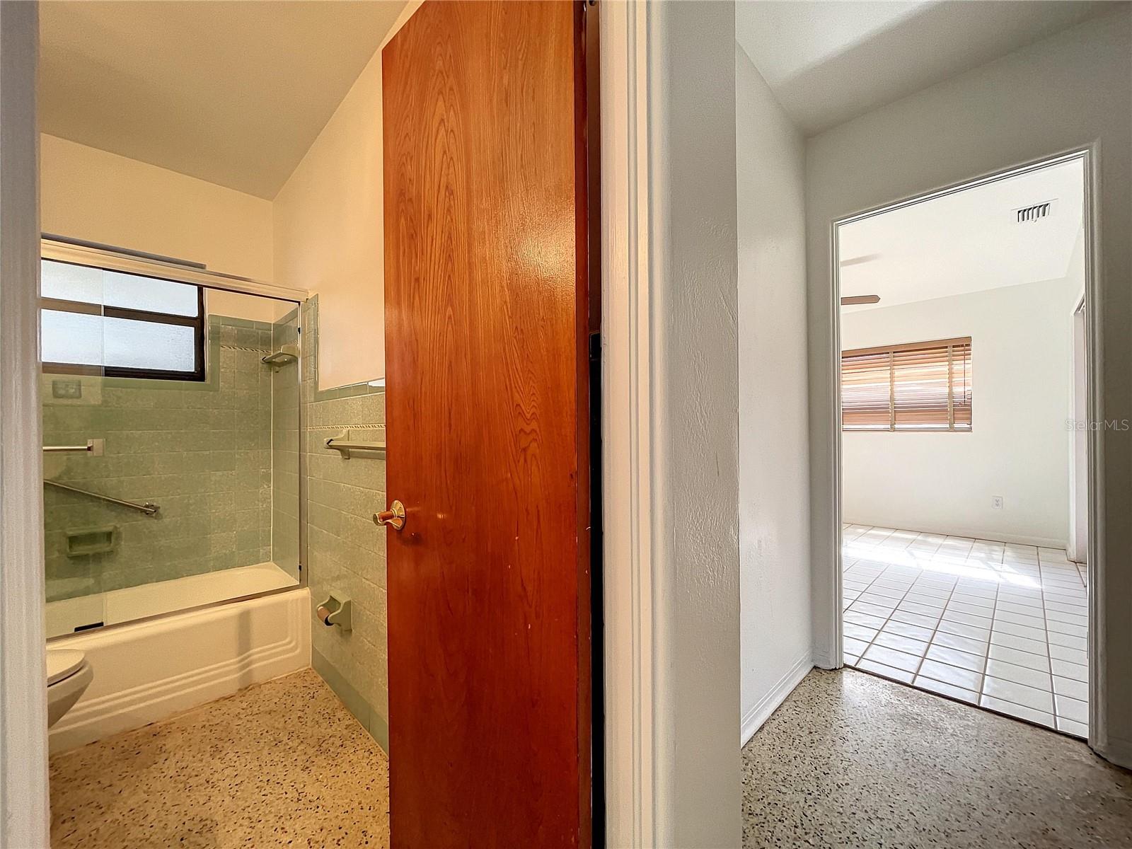 Image 31 of 71 For 2945 68th Street N