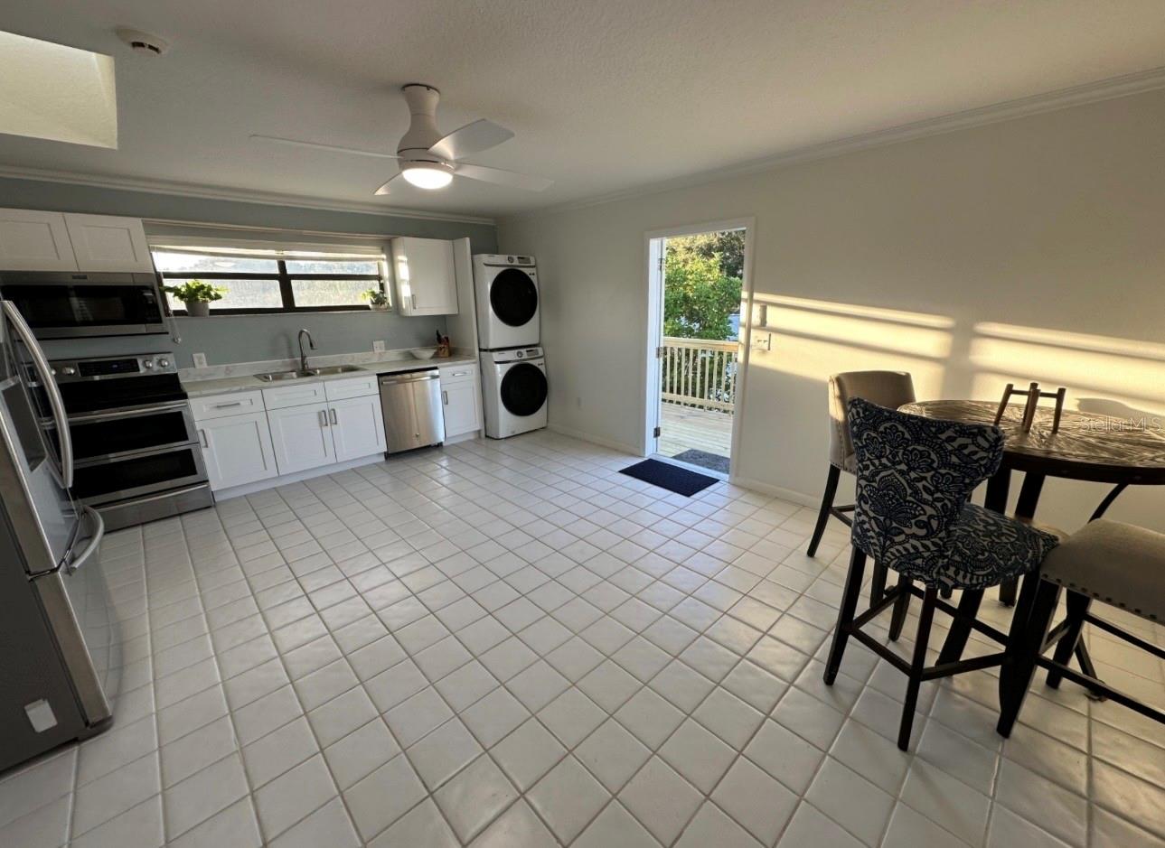 Image 62 of 71 For 2945 68th Street N