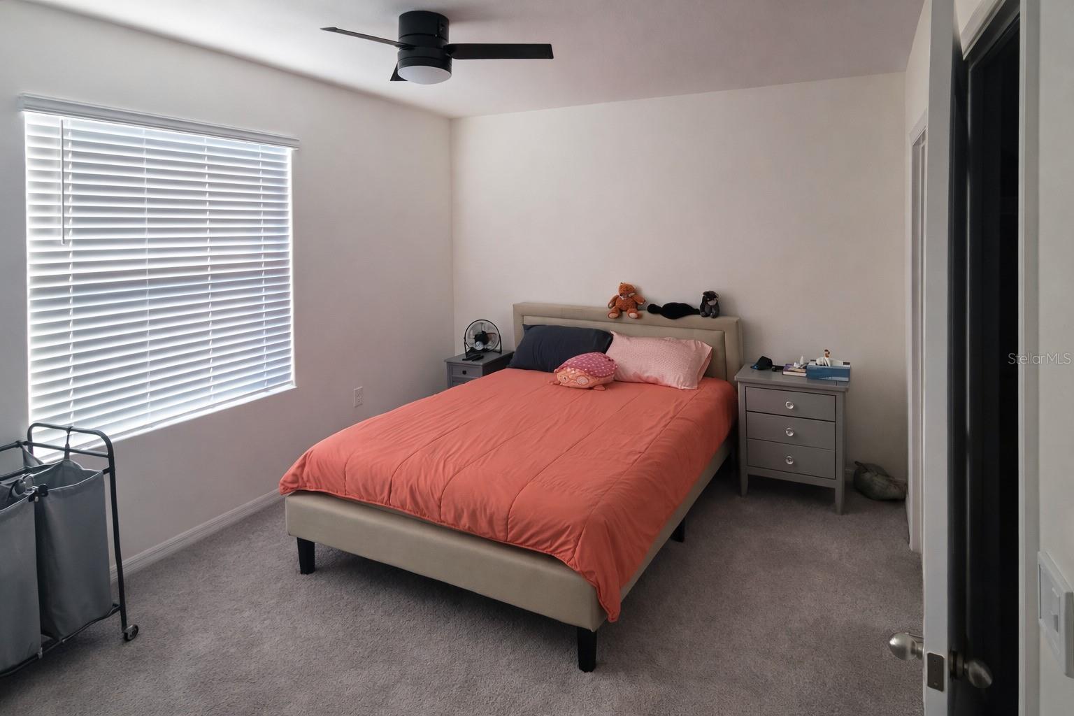 Image 19 of 25 For 33066 Tulip Petal Lane