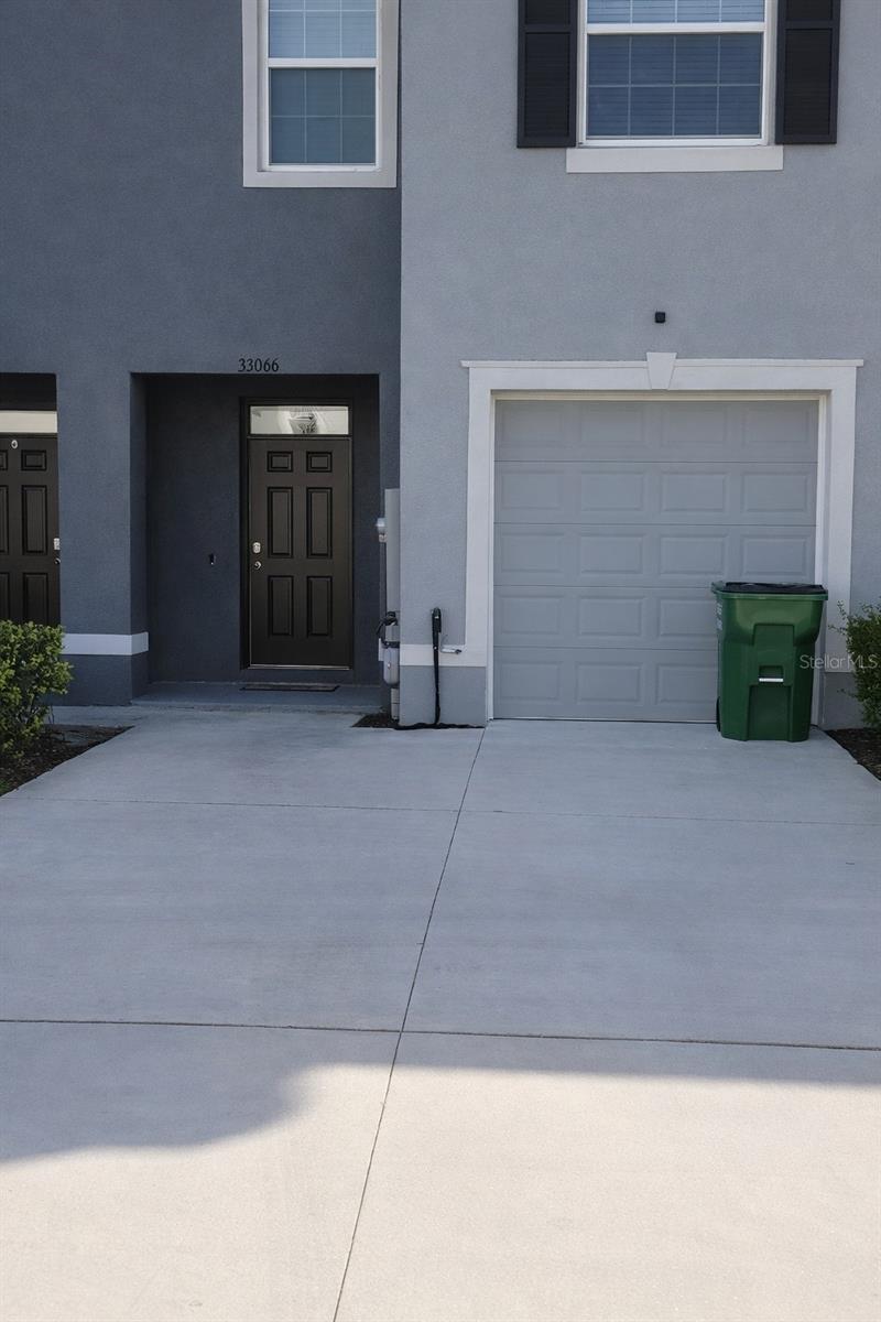 Image 2 of 25 For 33066 Tulip Petal Lane