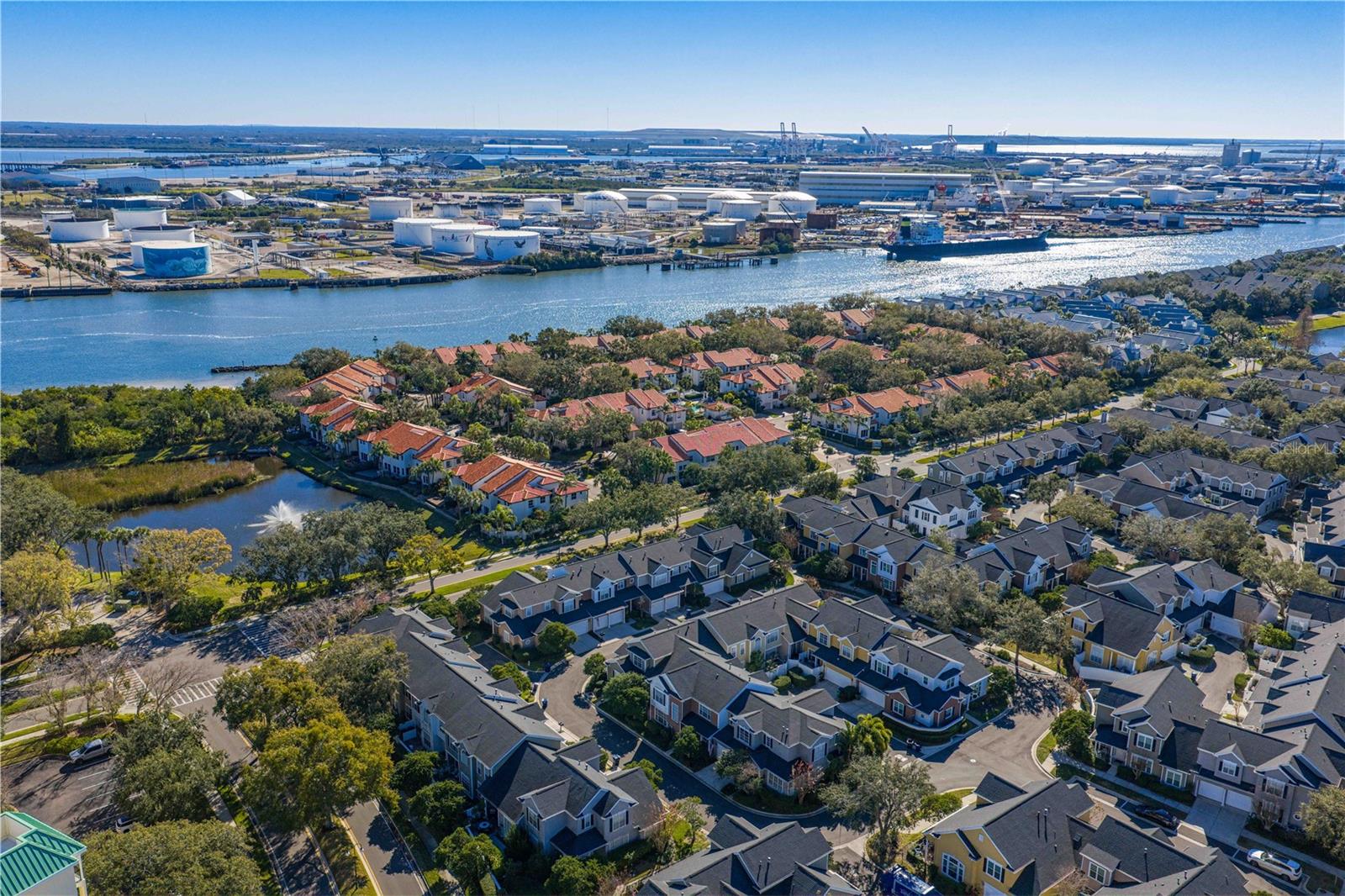 Image 61 of 63 For 305 Inner Harbour Circle