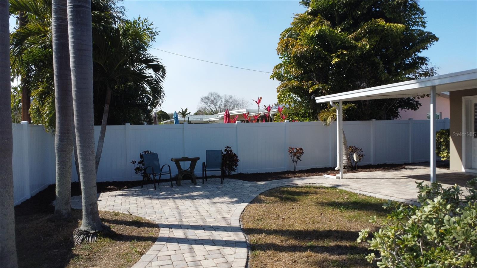 Image 26 of 30 For 13826 Antigua Drive