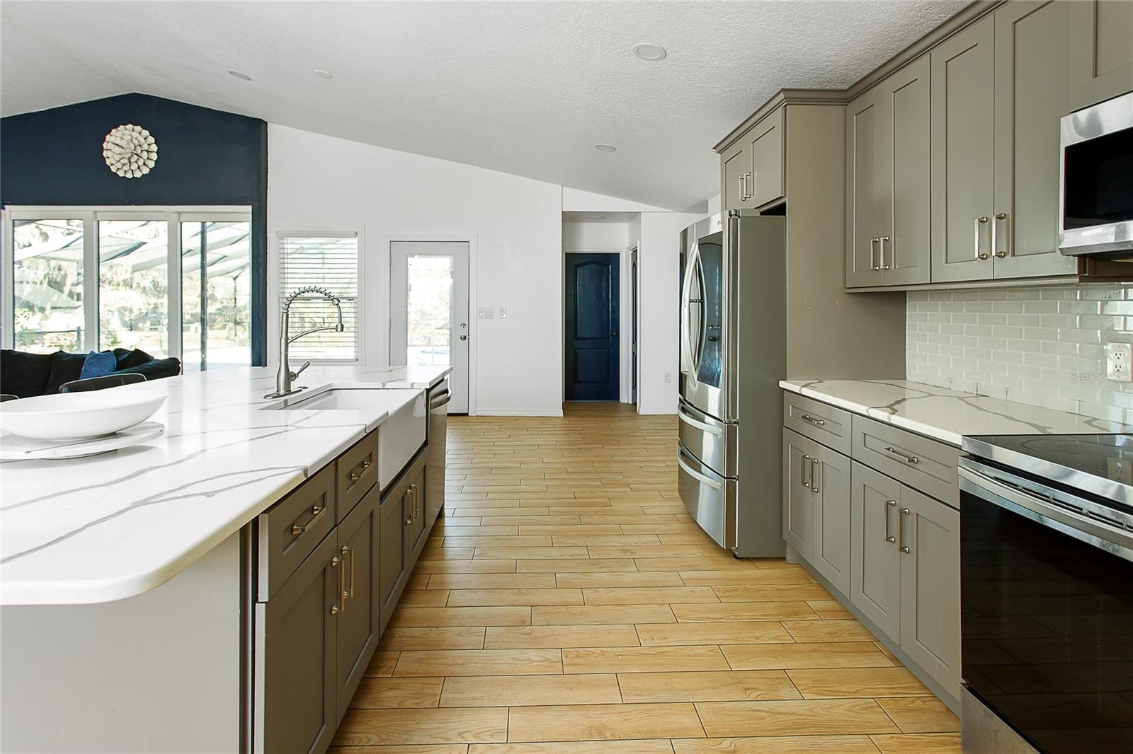 Image 10 of 37 For 31439 Stirrup Lane