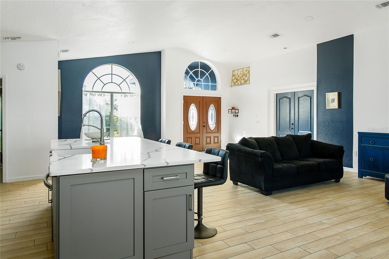 Image 12 of 37 For 31439 Stirrup Lane