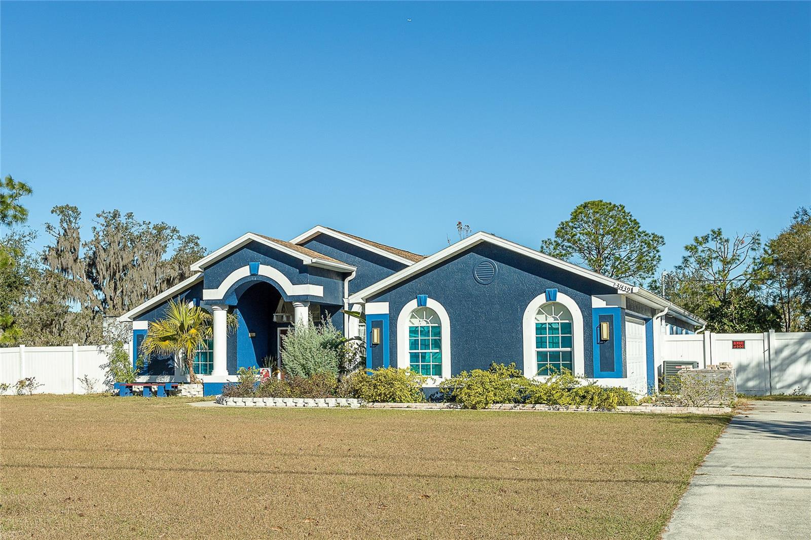 Image 2 of 37 For 31439 Stirrup Lane