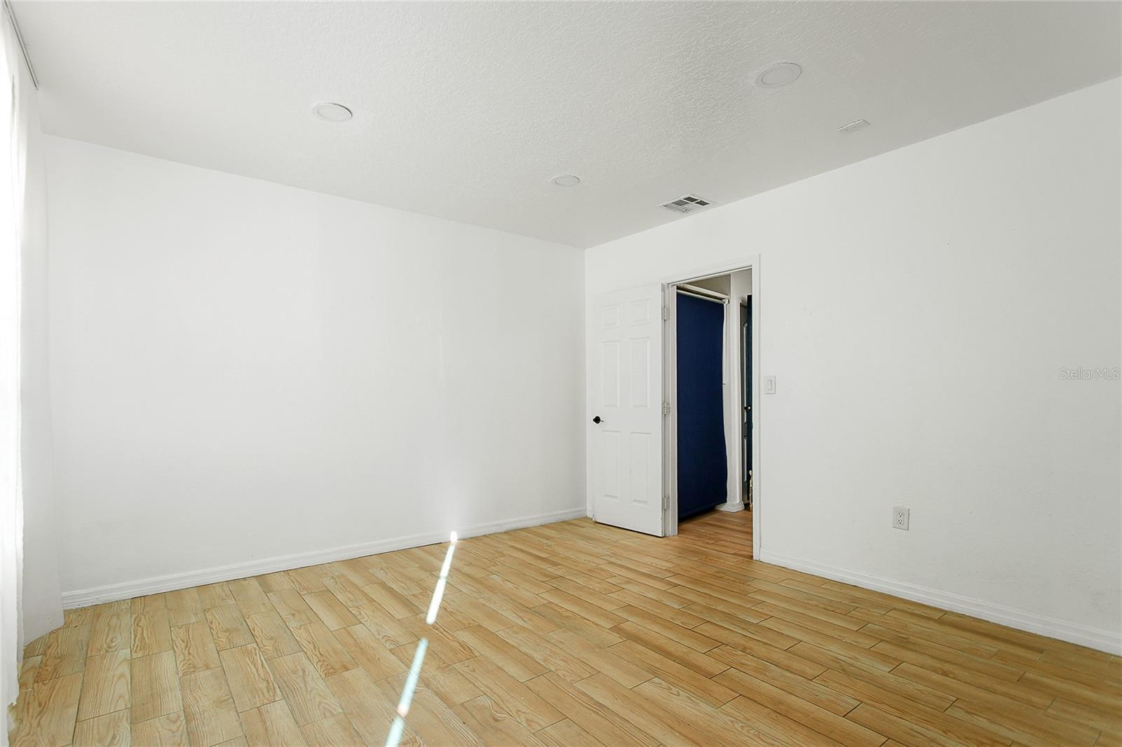 Image 29 of 37 For 31439 Stirrup Lane