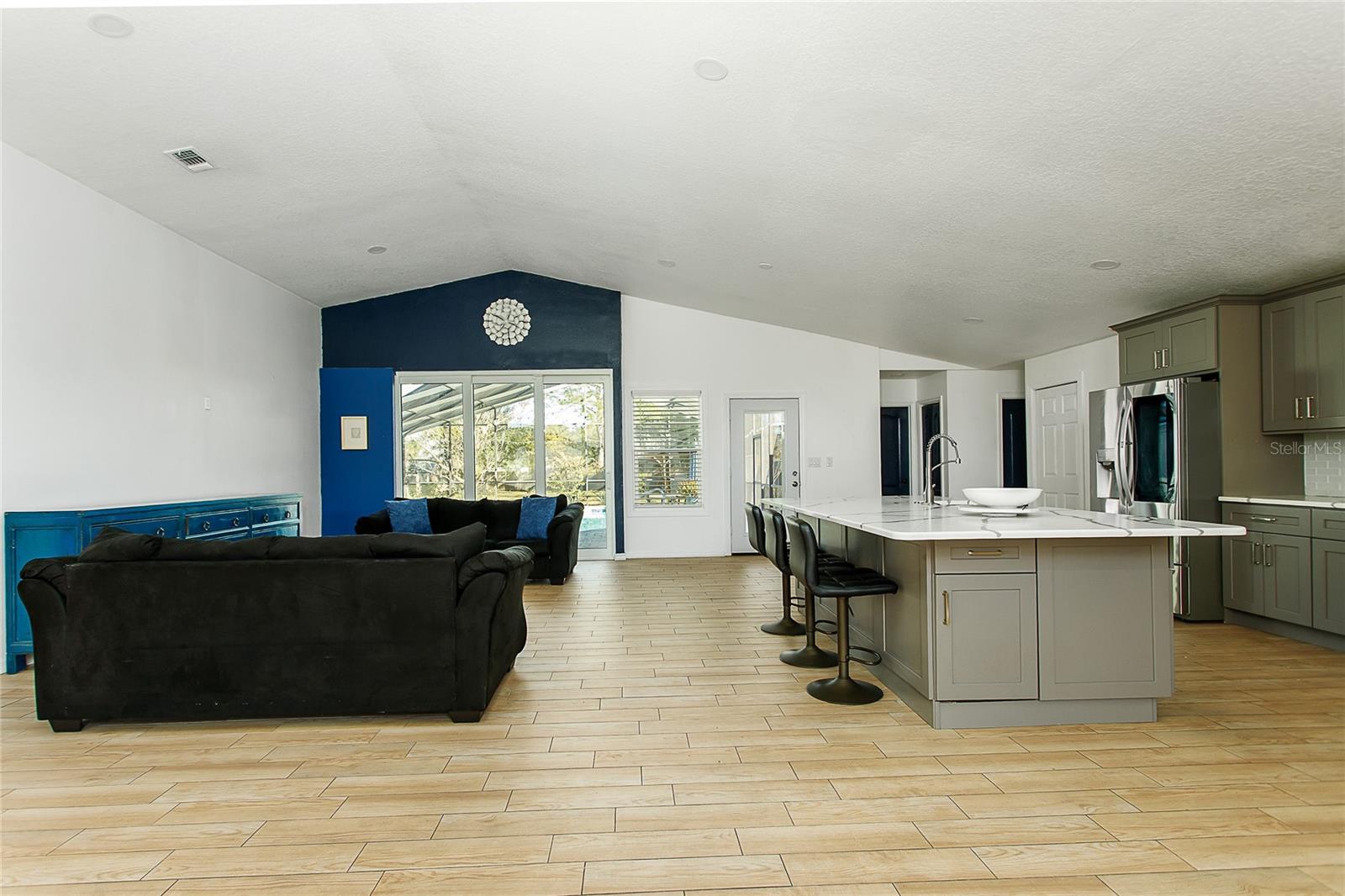 Image 5 of 37 For 31439 Stirrup Lane