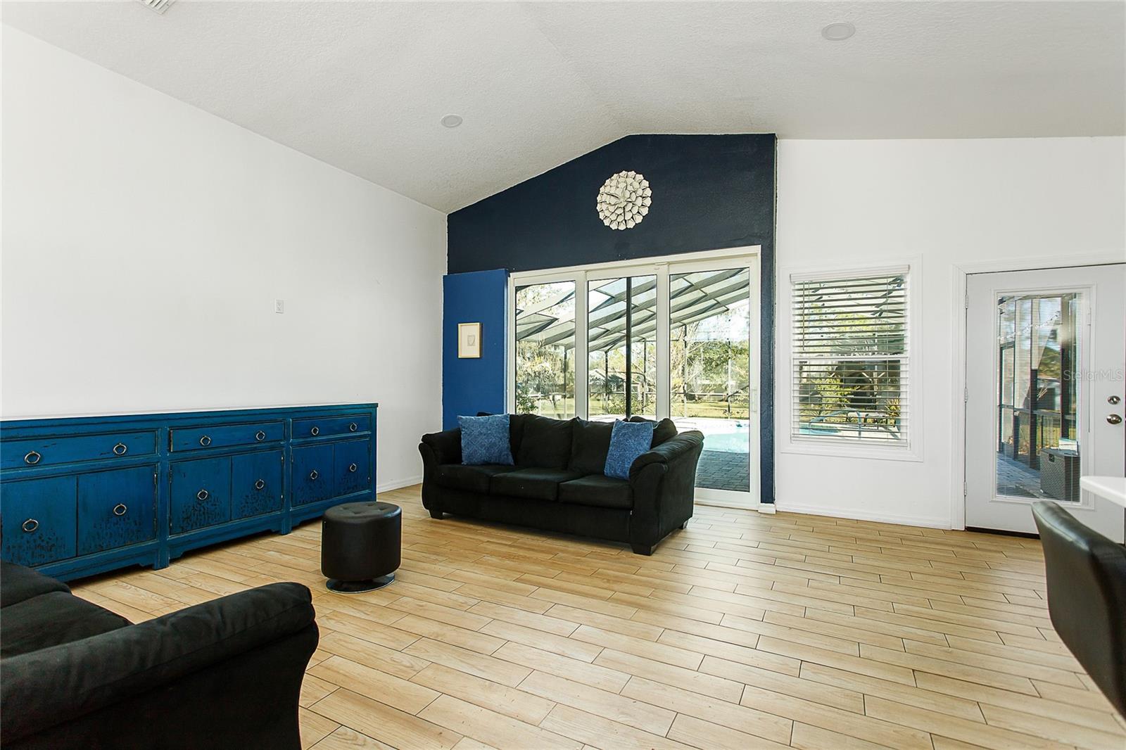 Image 6 of 37 For 31439 Stirrup Lane