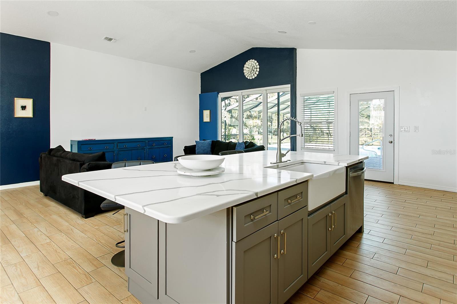 Image 9 of 37 For 31439 Stirrup Lane