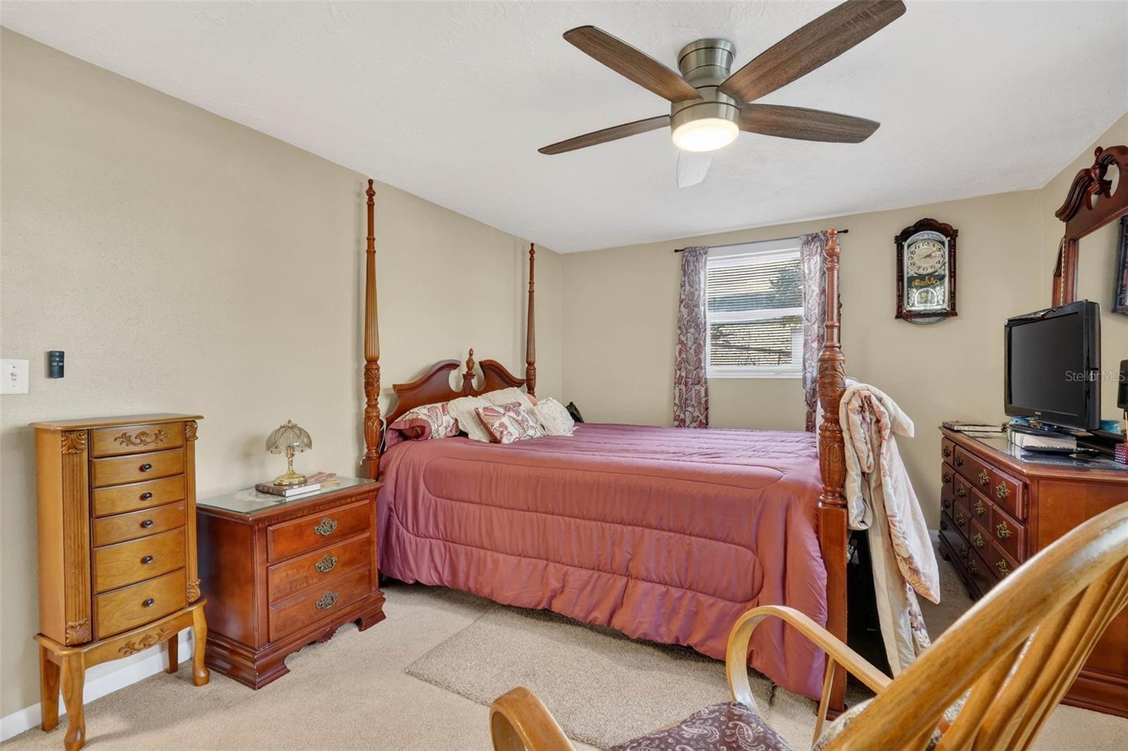 Image 28 of 63 For 2615 Almond Drive