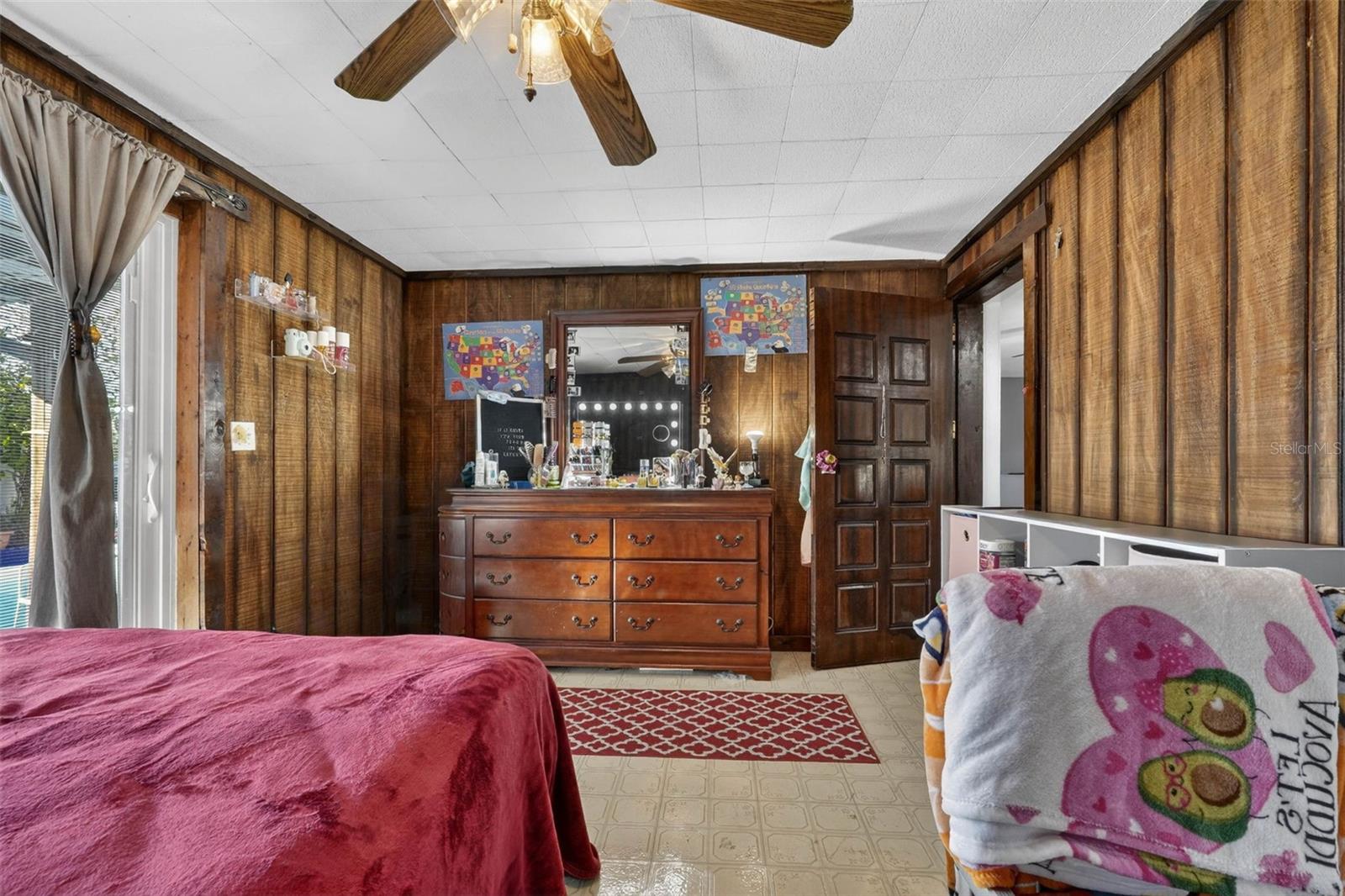 Image 32 of 63 For 2615 Almond Drive