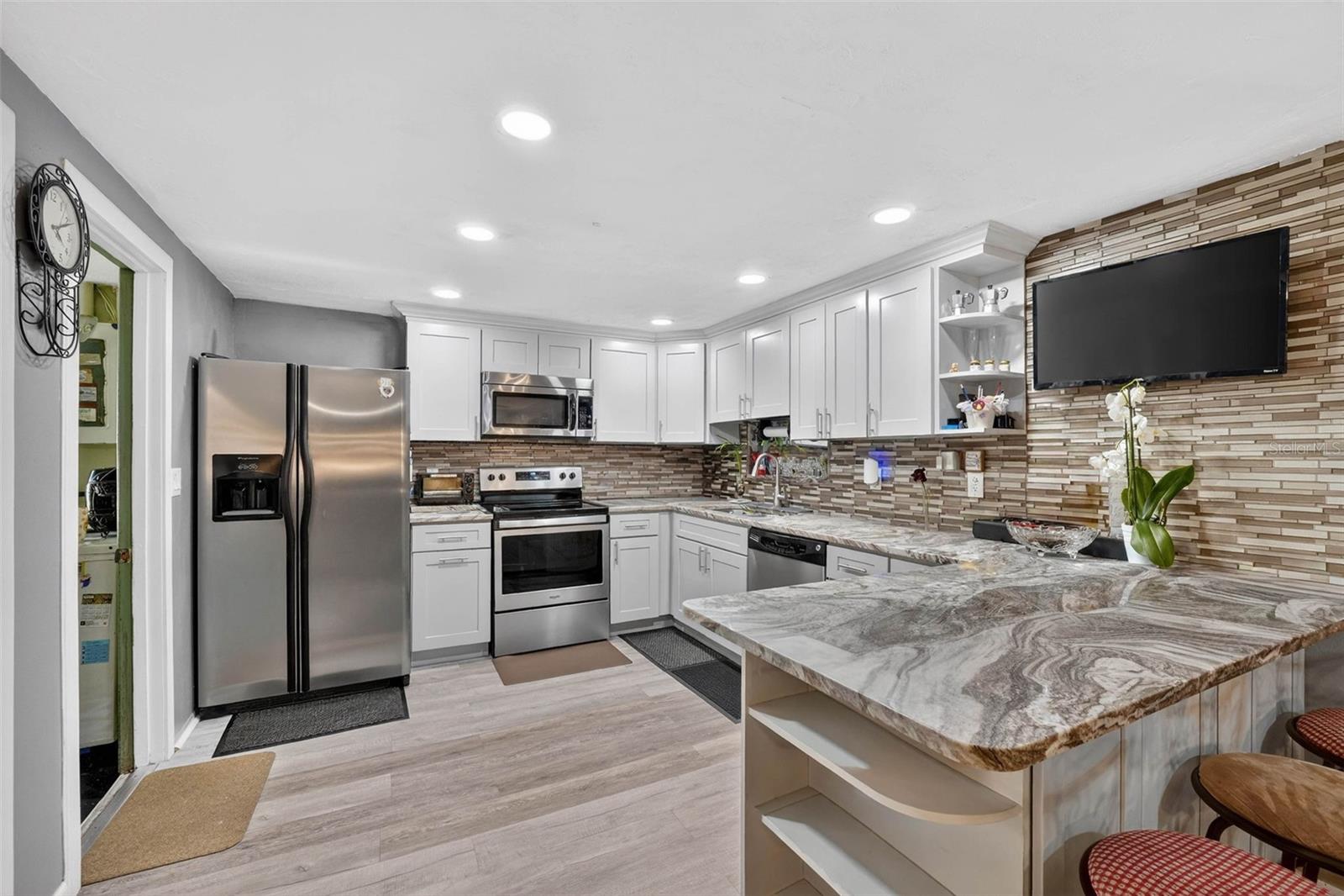 Image 6 of 63 For 2615 Almond Drive