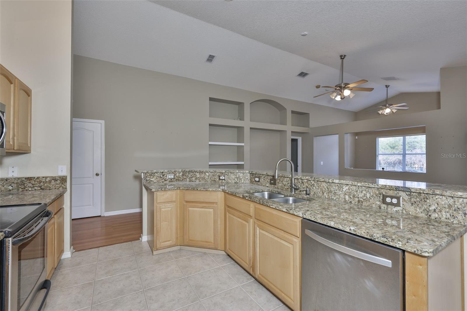 Image 10 of 50 For 11434 Cypress Reserve Drive