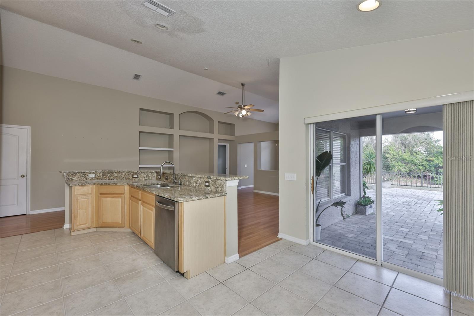 Image 9 of 50 For 11434 Cypress Reserve Drive