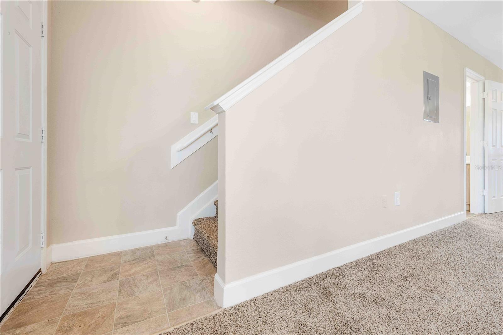 Image 76 of 94 For 14701 Naimisha Loop