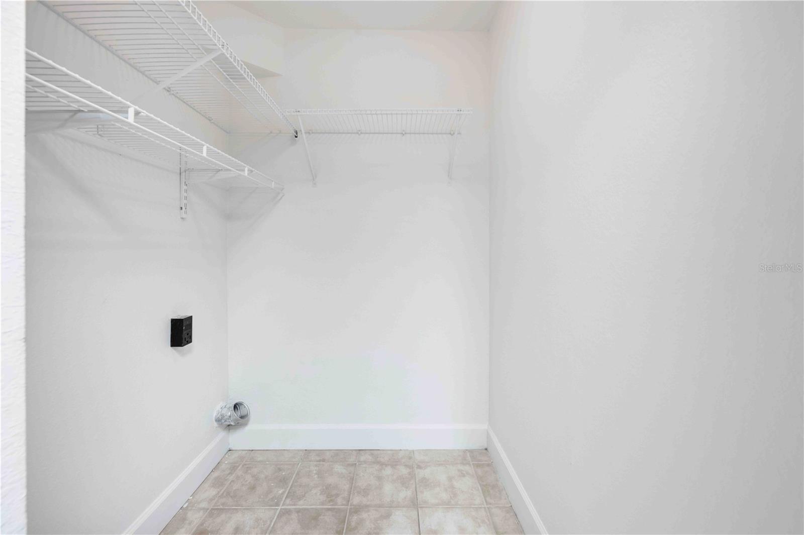 Image 52 of 94 For 14605 Naimisha Loop