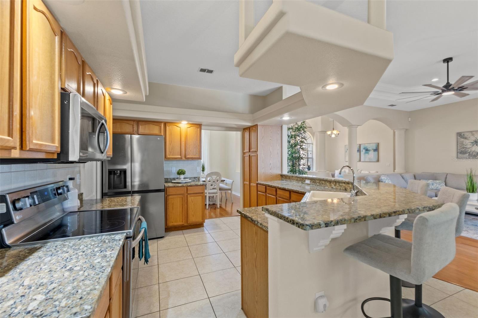 Image 19 of 80 For 14071 Linden Drive