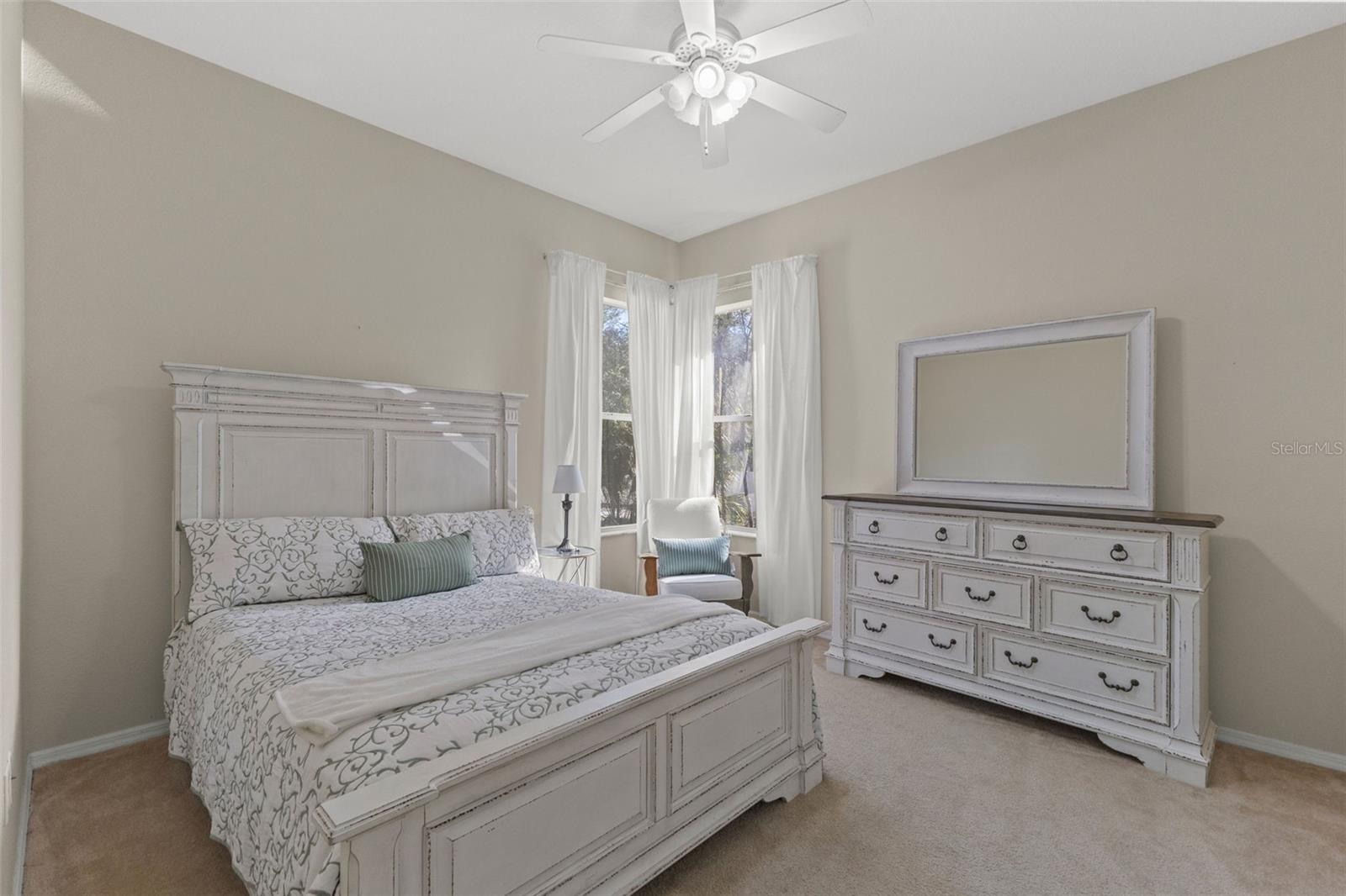 Image 32 of 80 For 14071 Linden Drive