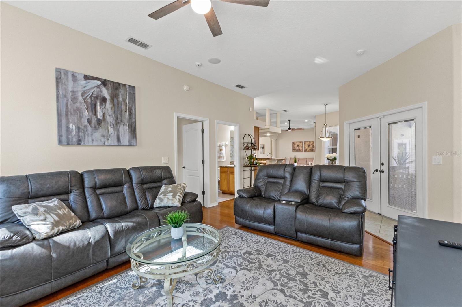 Image 38 of 80 For 14071 Linden Drive