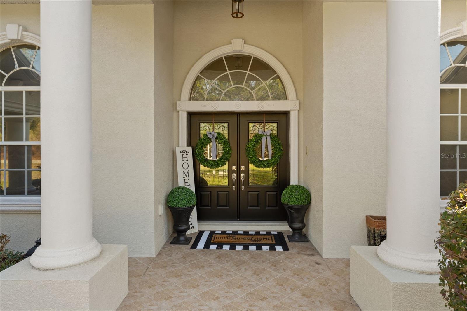 Image 5 of 80 For 14071 Linden Drive