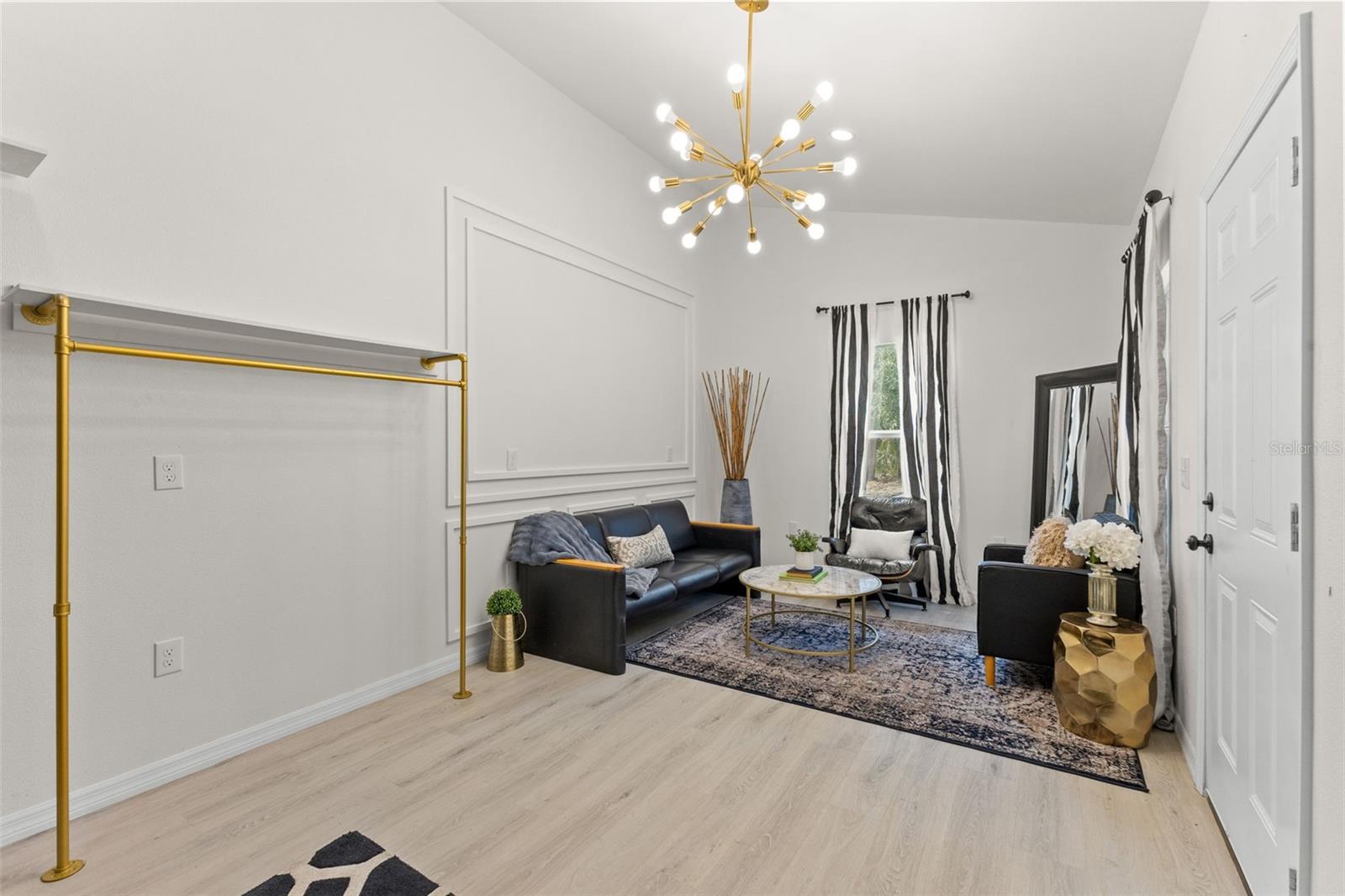 Image 55 of 80 For 14071 Linden Drive