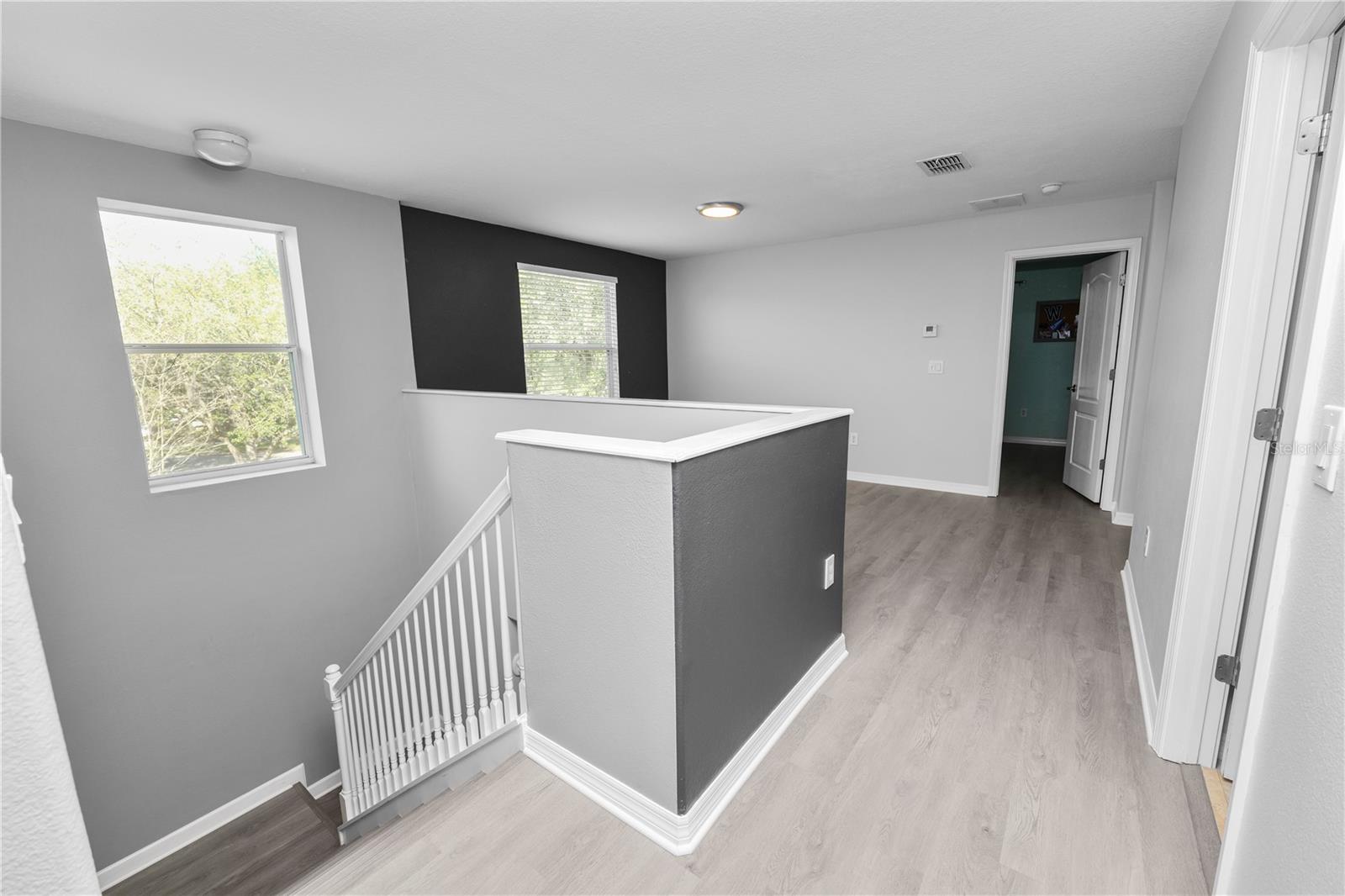 Listing photo id 16 for 10615 Lucaya Drive