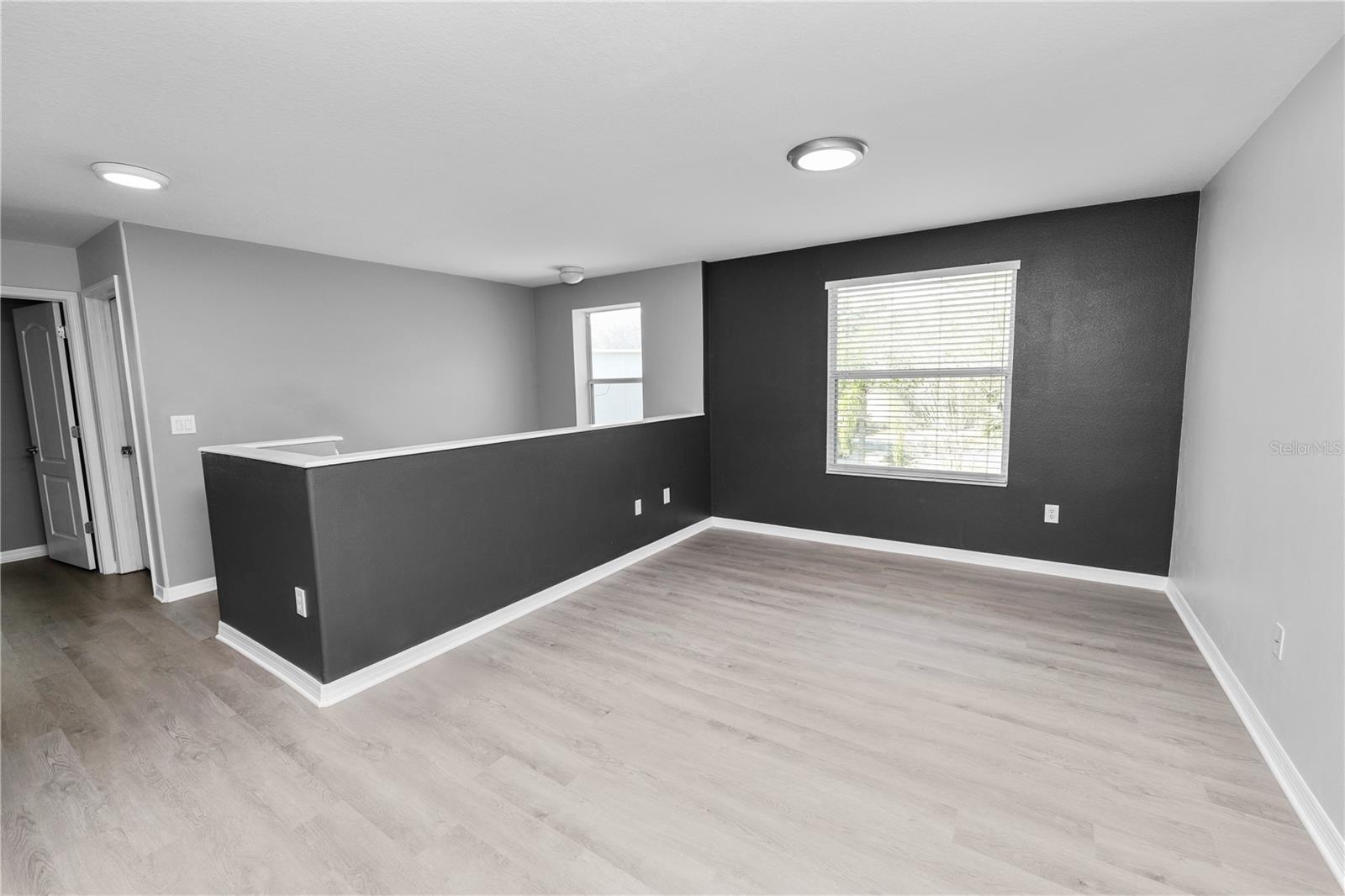 Listing photo id 19 for 10615 Lucaya Drive