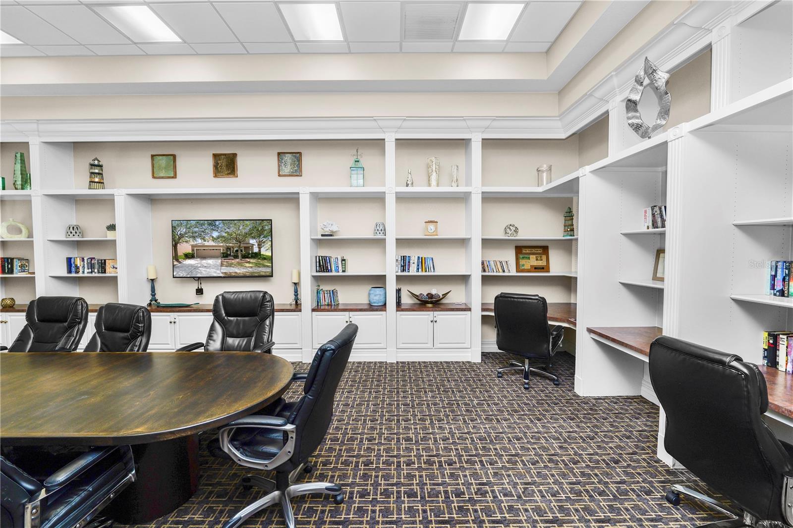 Listing photo id 38 for 10615 Lucaya Drive