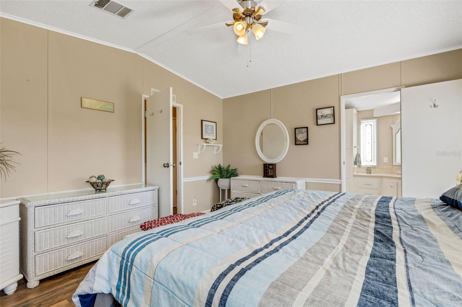 Image 13 of 67 For 70 Mockingbird Lane