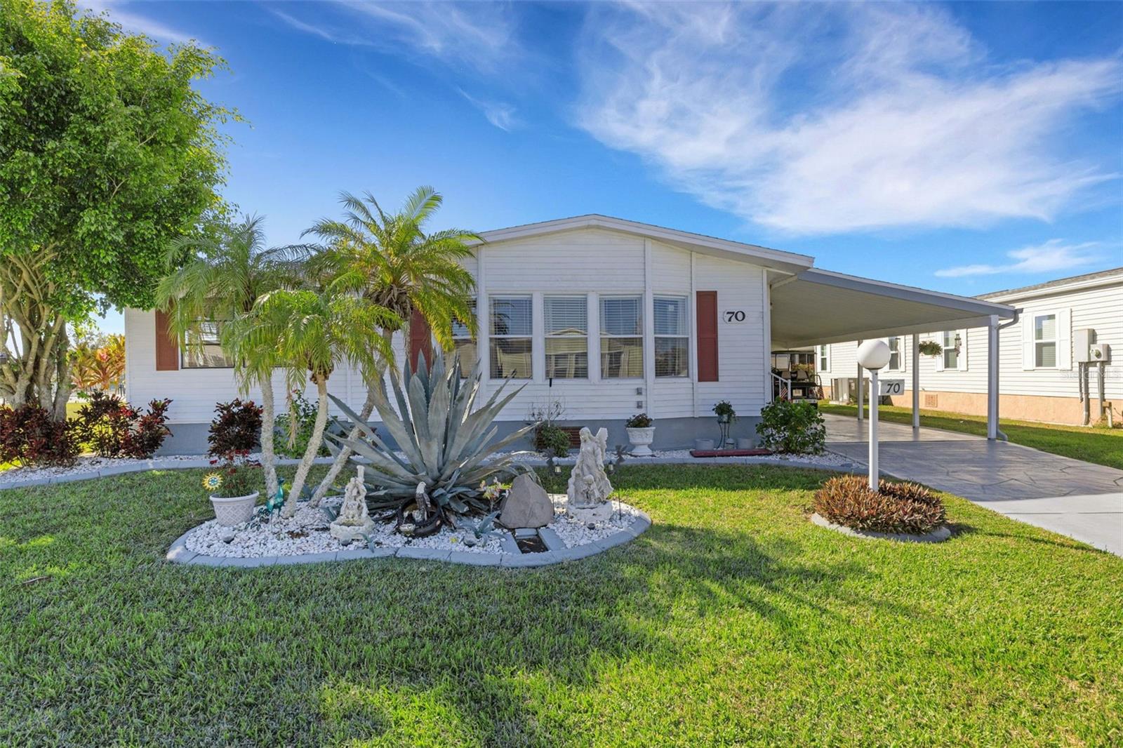 Image 2 of 67 For 70 Mockingbird Lane