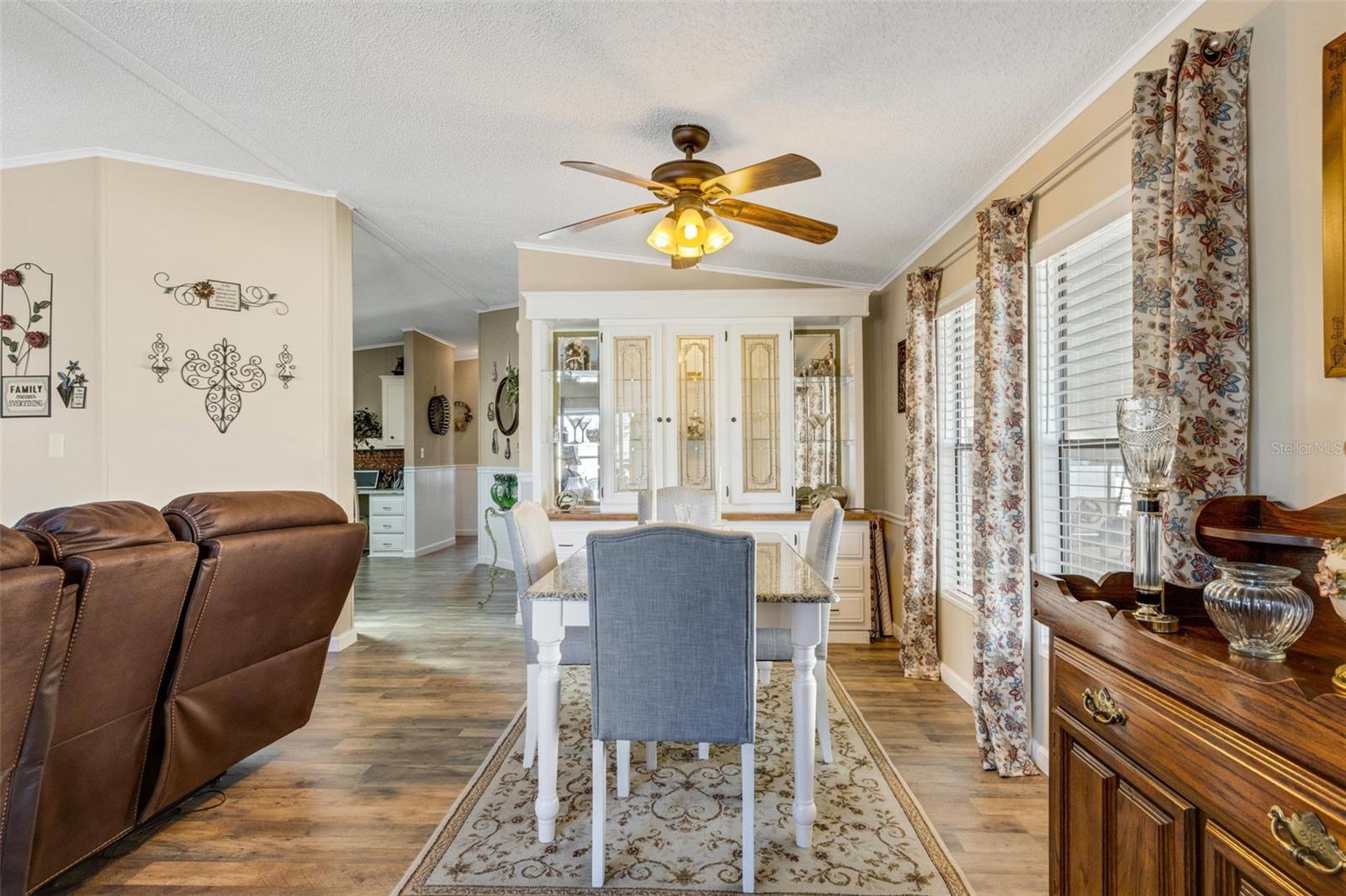 Image 24 of 67 For 70 Mockingbird Lane