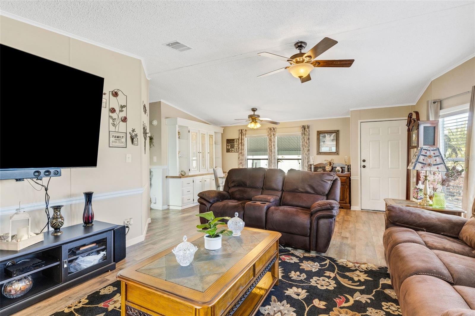 Image 30 of 67 For 70 Mockingbird Lane