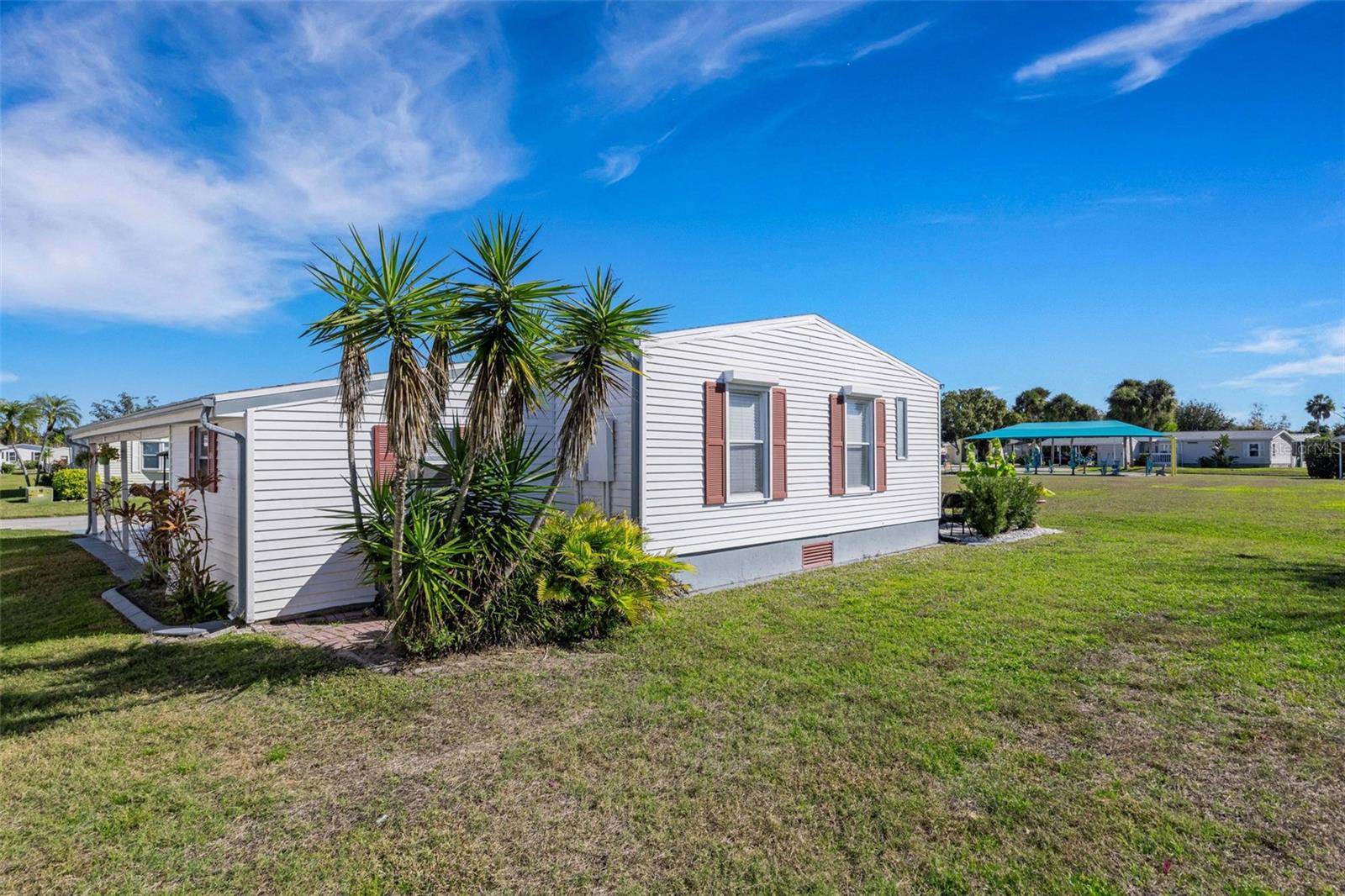 Image 42 of 67 For 70 Mockingbird Lane