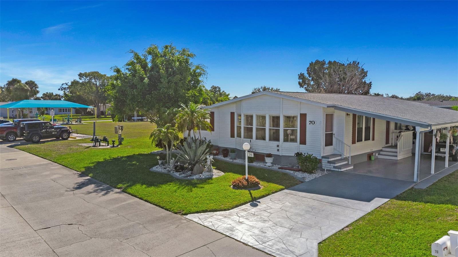 Image 66 of 67 For 70 Mockingbird Lane