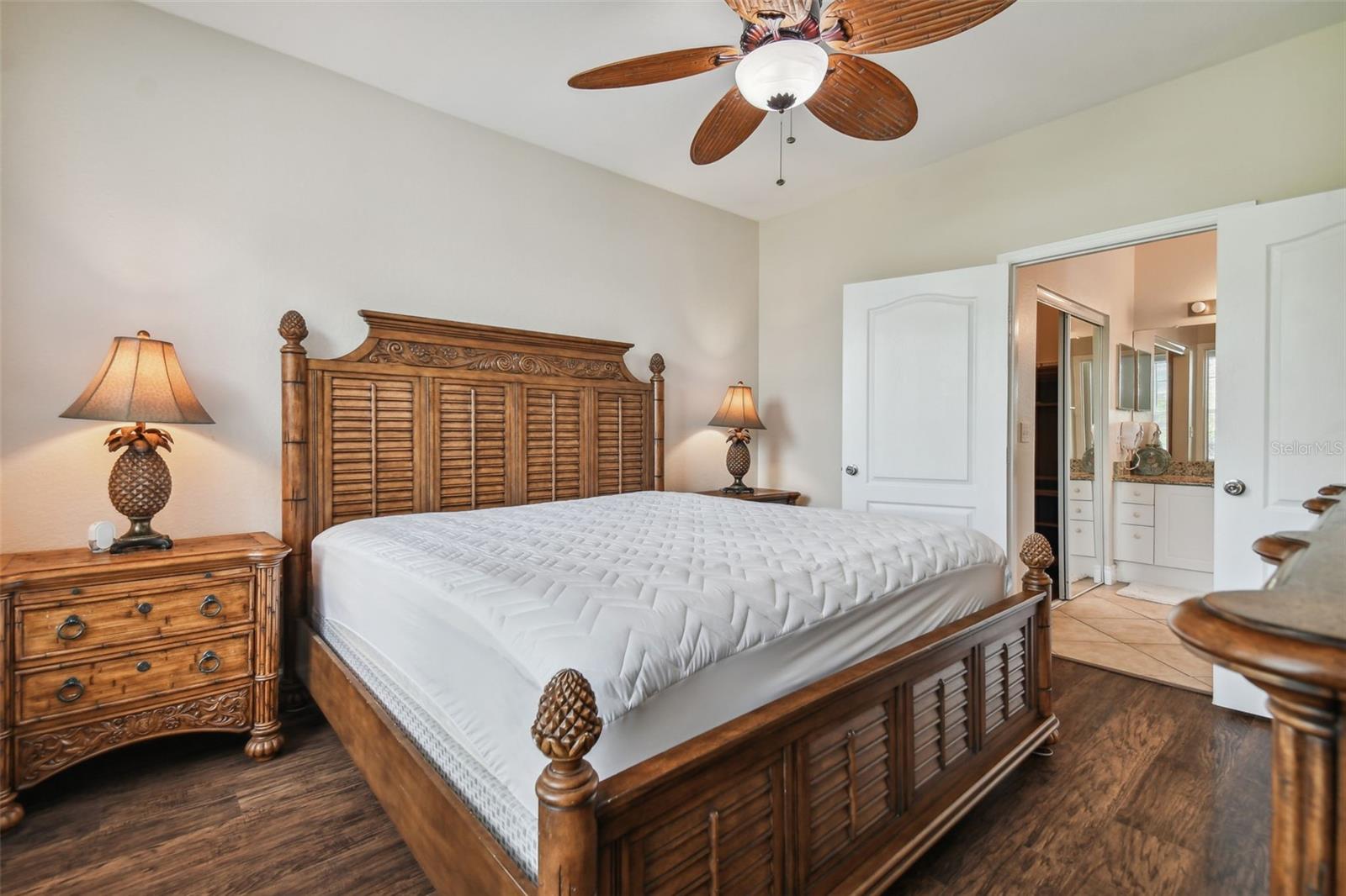 Image 20 of 64 For 2705 Via Murano 116