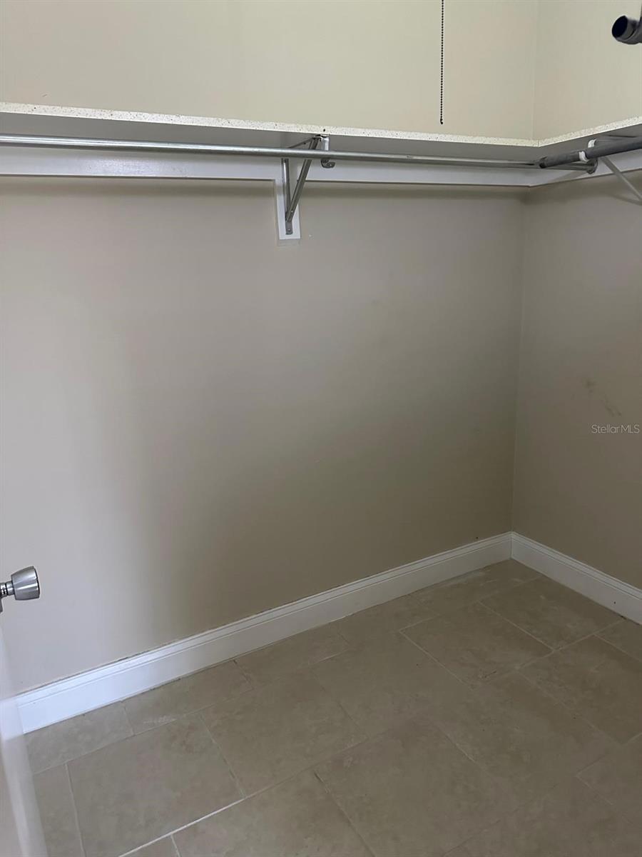 Image 40 of 82 For 8450 112th Street 102