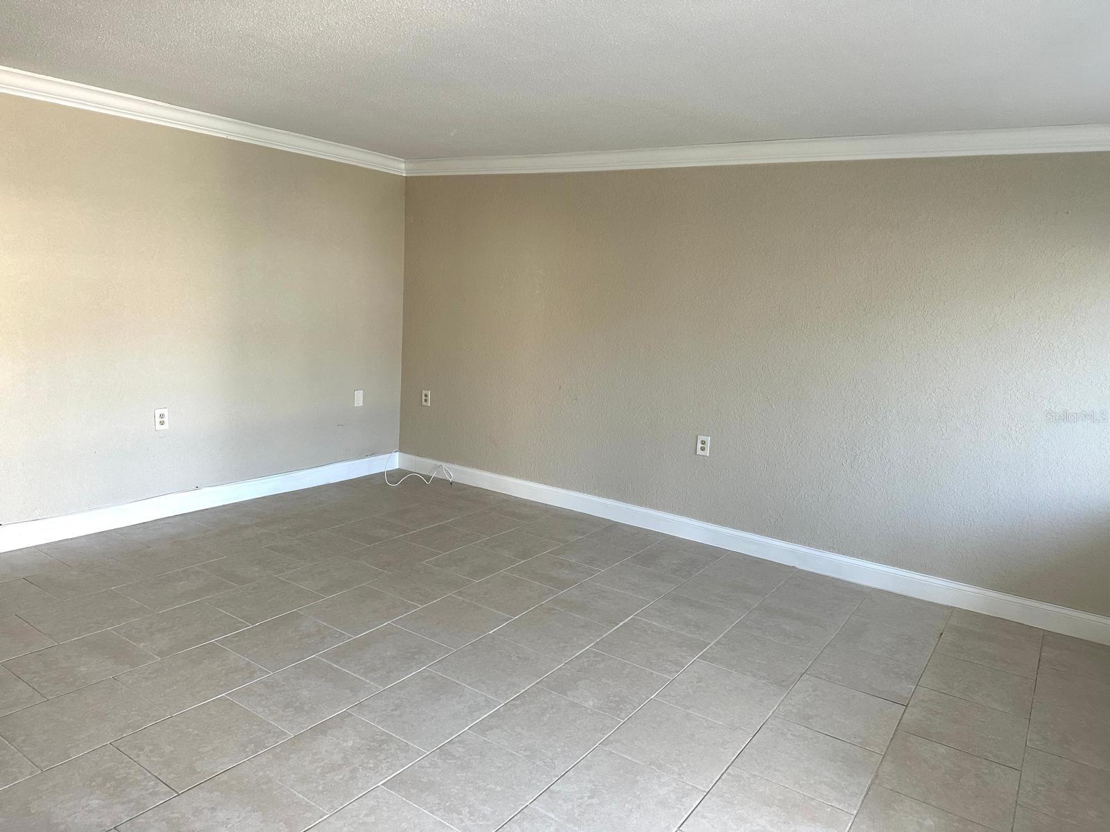 Image 5 of 82 For 8450 112th Street 102