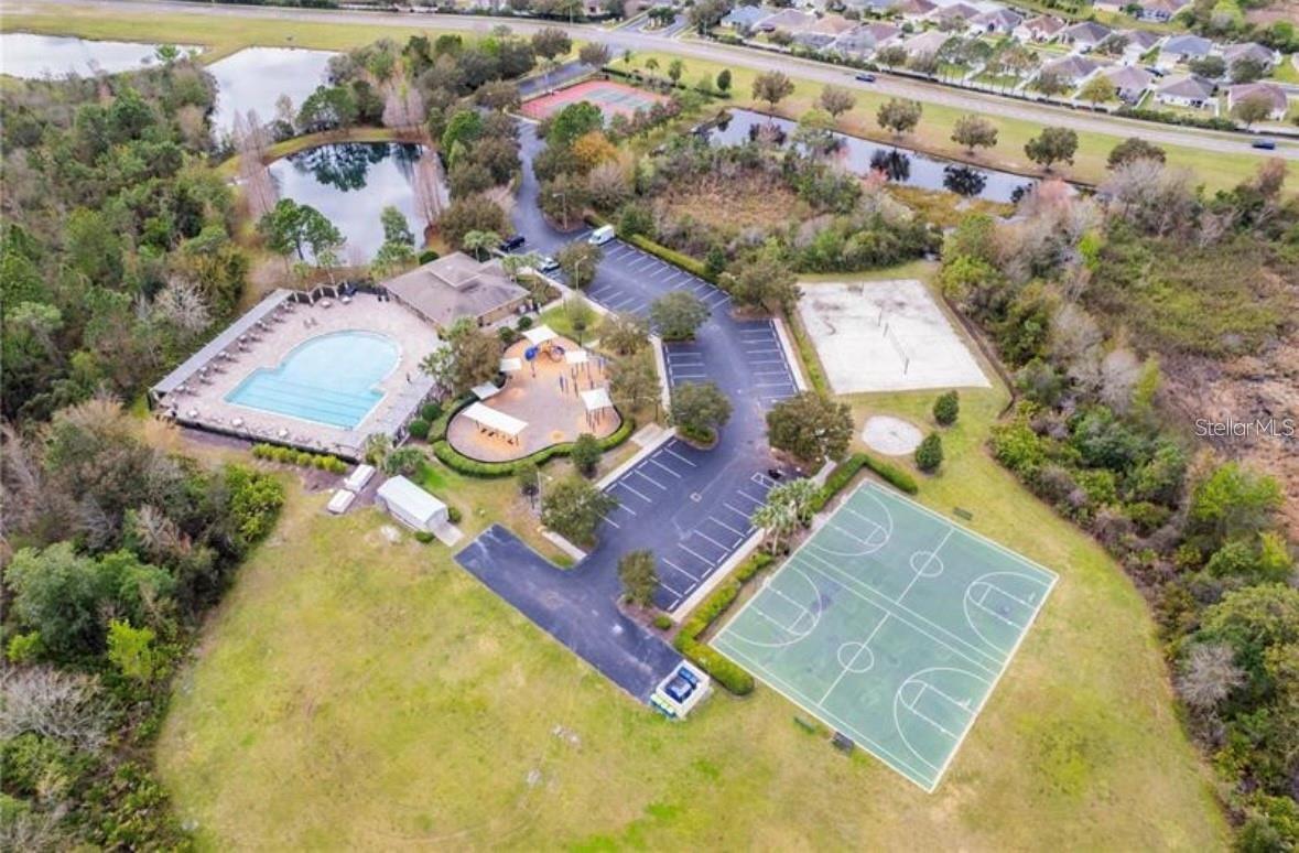 Image 49 of 54 For 1932 Grenville Court