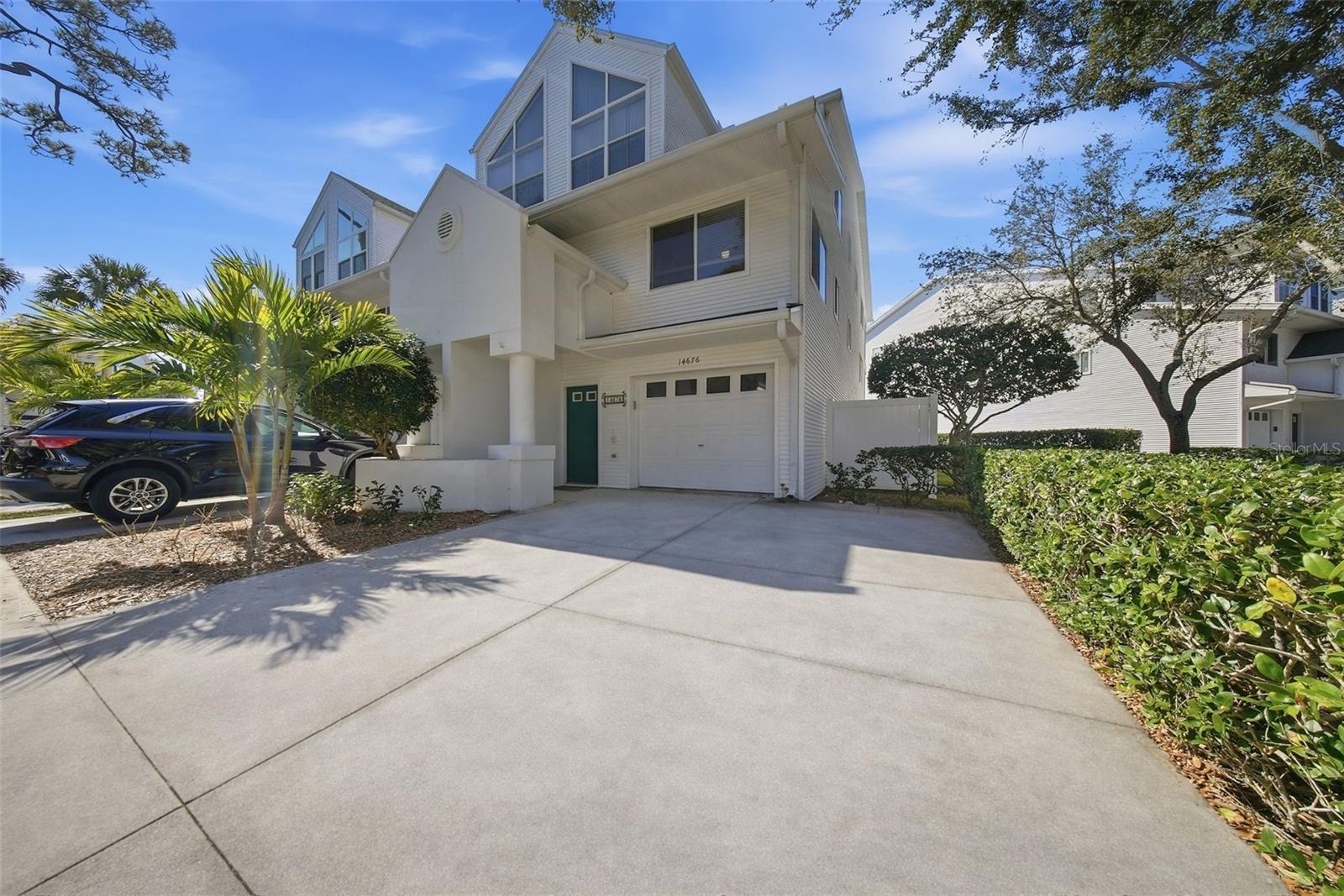 Image 20 of 82 For 14676 Seminole Trail