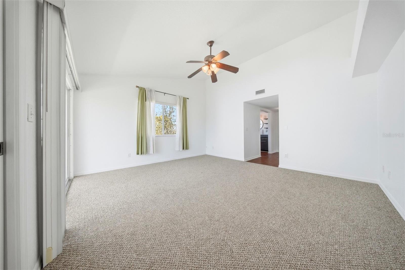 Image 47 of 82 For 14676 Seminole Trail