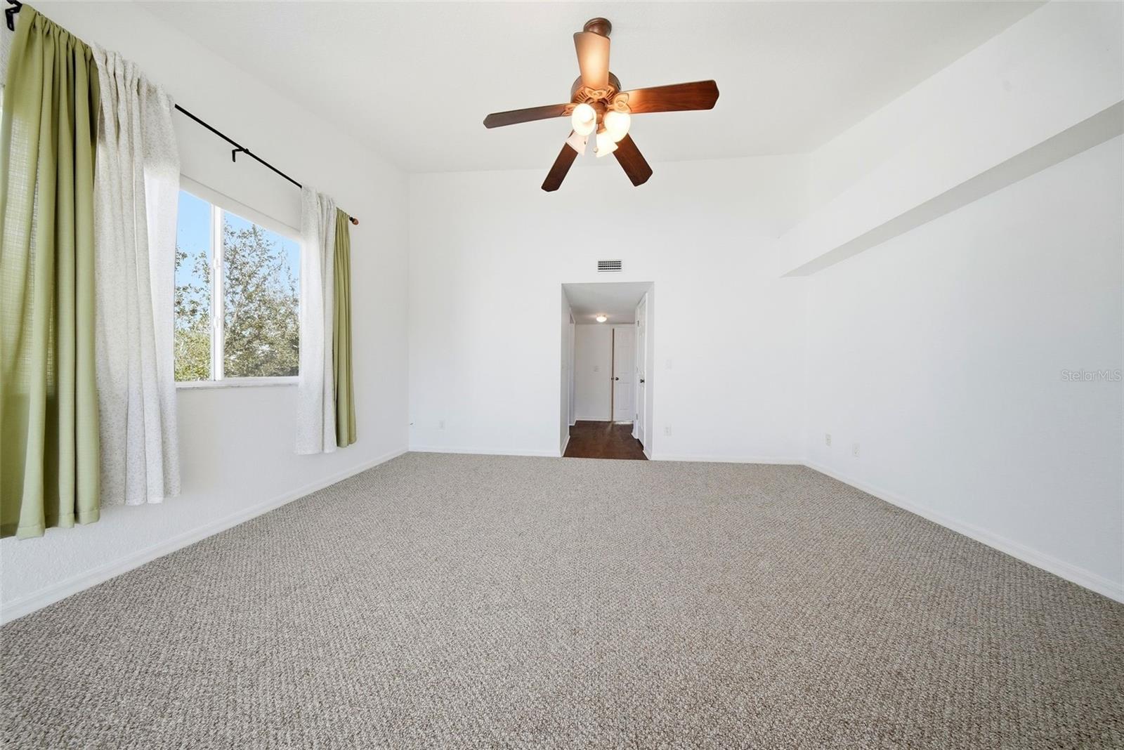 Image 48 of 82 For 14676 Seminole Trail